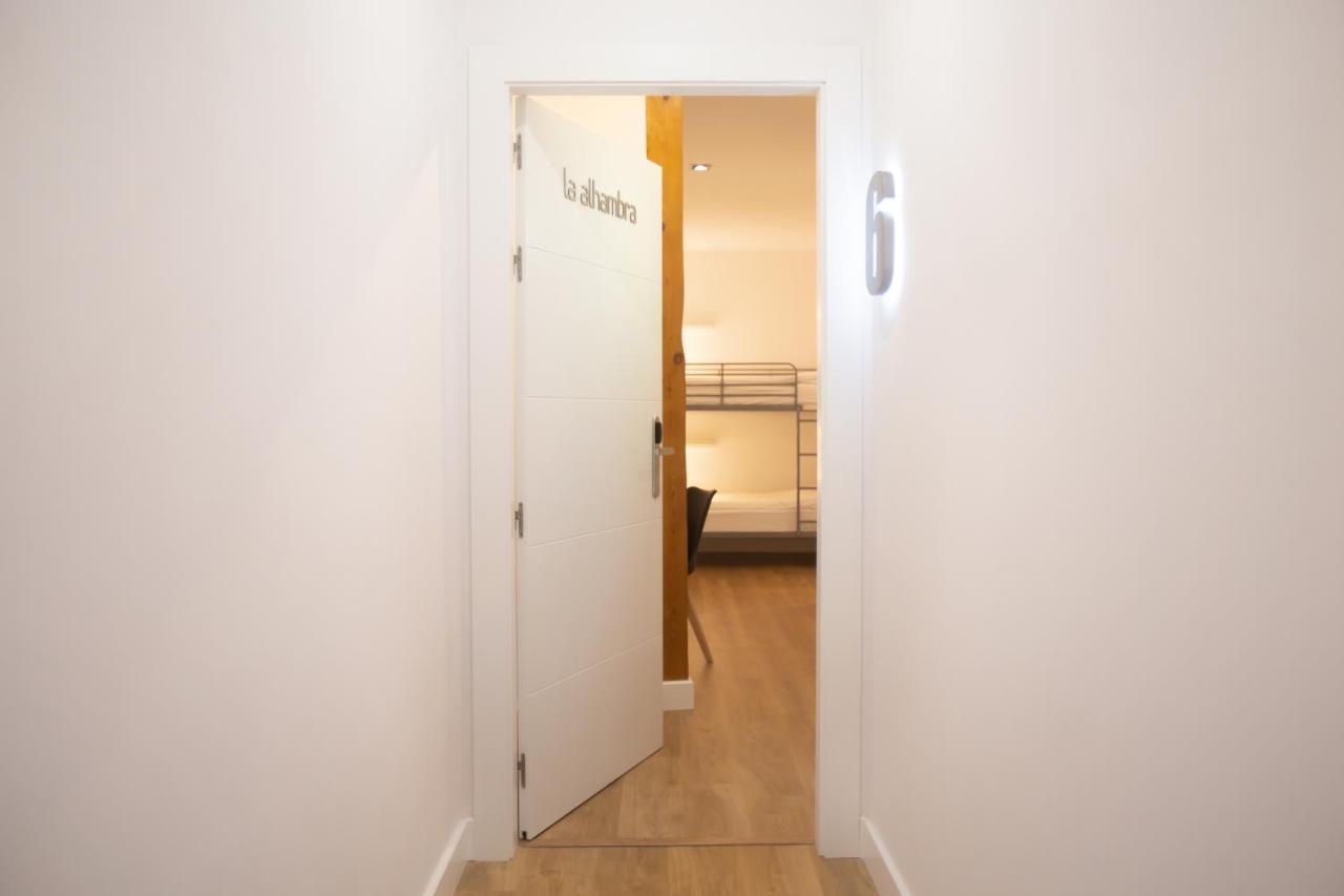 Woohoo Rooms Hortaleza Madrid Extérieur photo