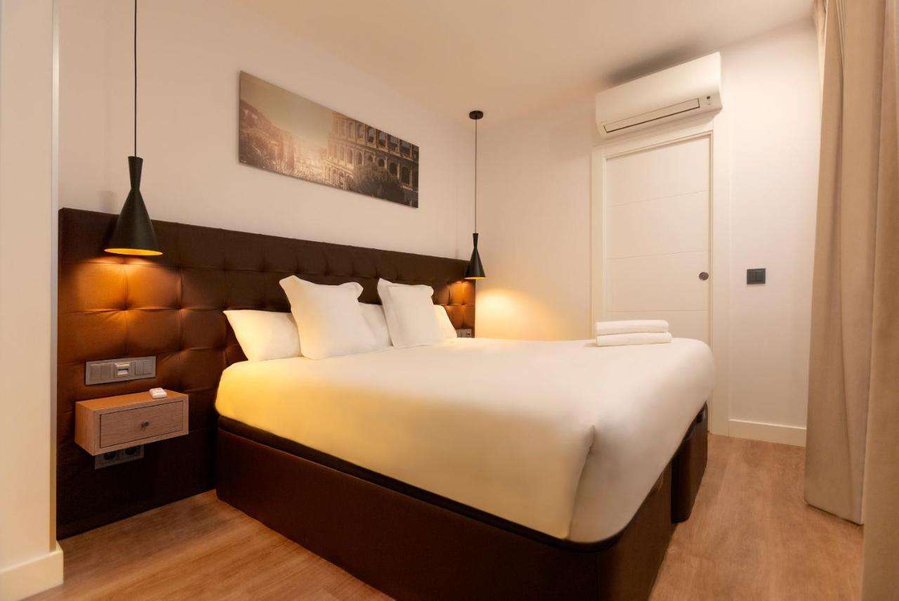 Woohoo Rooms Hortaleza Madrid Extérieur photo